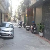 Cho thuê nhà 14/151A, Thái Hà, diện tích ~10m2 : Tiện làm VPĐD, CH, KD và ở.