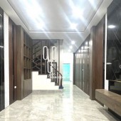 BÁN NHÀ MỚI TRUNG TÂM VIỆT HƯNG - LÔ GÓC 51M 5 TẦNG NHỈNH 8 TỶ