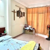 Nhà Quận 10 Hoà Hảo ngang 4,3m dài 12m trệt lững lầu BTCT hoàn công đủ