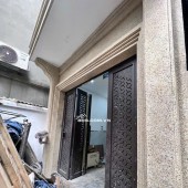 Mễ trì  14tỷ 1 toà  10 phòng cho thuê , doanh thu hàng tháng hiện tại là 55tr/1thg.diện tích 48m2