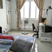 Nhà sổ vuông, ở nguyễn bỉnh khiêm nằm trong hẻm chỉ đi bộ 5 10p