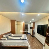 Bán nhà Lạc Long Quân - DT 40M - 5 tầng - Dân xây - ô tô đỗ cổng - 30m ô tô tránh - Gần phố