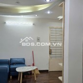 Cơ hội thuê căn hộ tuyệt vời tiện ích vài bước chân, với 2 phòng ngủ, 2 WC và 2 máy lạnh, nội thất cơ bản, nằm tại Lô G C/C Bàu Cát 2. Giá thuê chỉ 7 triệu đồng. Nhà sẵn sàng chuyển vào từ ngày 10/01/2026. Liên hệ ngay 0903678129 để biết thêm thông tin.