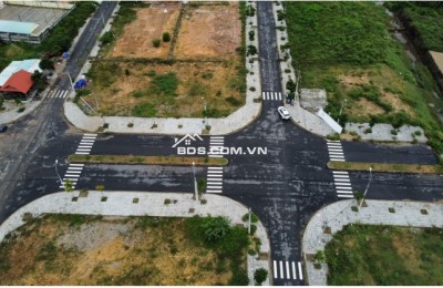 Hiện tại e có vài lô ngoại giao đất nền dự án khu phố chợ Đông Phú - Quế Sơn - Quảng Nam