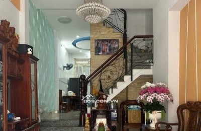 Q.8 - Dạ Nam - Nhà đẹp  4 tầng đủ công năng - hẻm xe hơi - 48m2 - nhỉnh 10ty