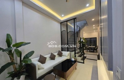 Nhà Đẹp Gần Phố Bùi Ngọc Dương, Hai Bà Trưng 35/40m, 4 tầng, mt 3.5m, giá 9.95 tỷ