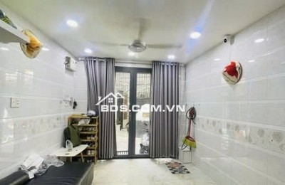 Bán nhà đẹp 5 tầng Lý Thái Tổ Quận 10, 4PNKK full nội thất DT 20tr/tháng giá nhỉnh 5 tỷ