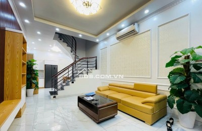 Nhà Đẹp Ở Luôn Kim Ngưu, Hai Bà Trưng 38m, 4 tầng, mt 4.3m, giá 8.5 tỷ.