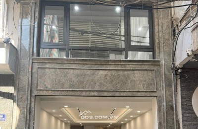 Bán Nhà Ô TÔ Trong Nhà, Hoàng Quốc Việt, Cầu Giấy 42m, 7 tầng, mt 4m, giá 23.2 tỷ.