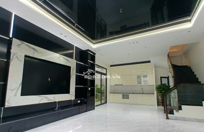 BÁN NHÀ ĐẸP 2.35 TỶ 3 TẦNG 51M2 NGÕ THÔNG ĐƯỜNG LÊ HỒNG SƠN