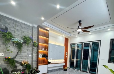 BÁN NHÀ ĐẸP 1.8 TỶ 3 TẦNG 33M2 ( TÂY NAM ) NGÕ PHỐ HÀNG CẤP