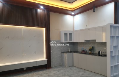 BÁN NHÀ 1.68 TỶ 2 TẦNG 42M2 SẠCH ĐẸP NGÕ NGẮN ĐƯỜNG VĂN CAO