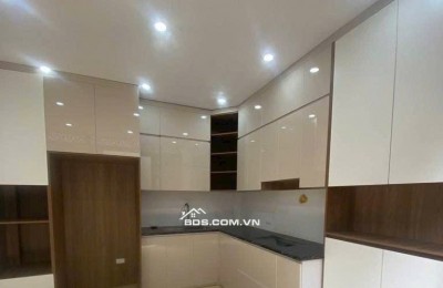 B.Á.N NHÀ TRUNG TÂM BA ĐÌNH 33M - 4 TẦNG VỊ TRÍ ĐẸP - MẶT PHỐ HOÀNG HOA THÁM - KINH DOANH TỐT