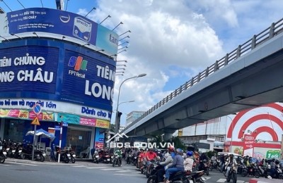 Bán nhà mặt tiền Nguyễn Văn Nghi P.7 Gò Vấp ngang 4m dài 23m SHCN 88,9m2 4 tầng HC đủ