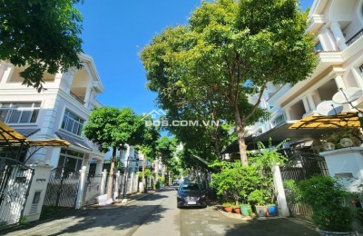 Siêu Phẩm Biệt Thự Đơn Lập• Phố Nam Viên• PMH• Q7• 274m2(17.1x16)• 6PN• 6WC• Khu VIP