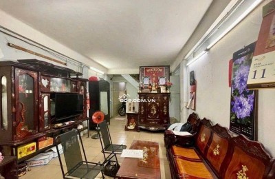 Nhà mặt tiền kinh doanh đa nghề ngay quận 1 trung tâm