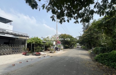 Bán Lô Đất Hẻm 512 Đường 16 Mét Nguyễn Văn Tạo - Đối Diện Trường Lái Xe Thành Công - 5x19M - Xây Dựng Tự Do - Chỉ 4.4tỷ