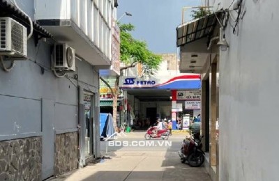 Bán nhà Lạc Long Quân, 4 tầng , 3.7 x 11.5 , hẻm 4m, nhỉnh 7 tỷ.