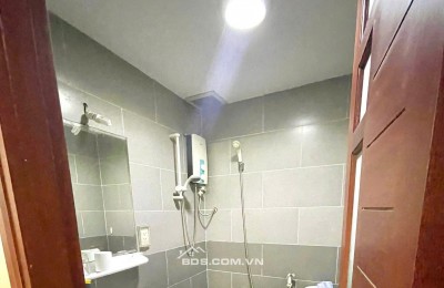 Căn hộ Nam Kỹ Khởi Nghĩa, Q3, 97m2, 2PN, 1WC, Thang bộ, 10tr5/th.
