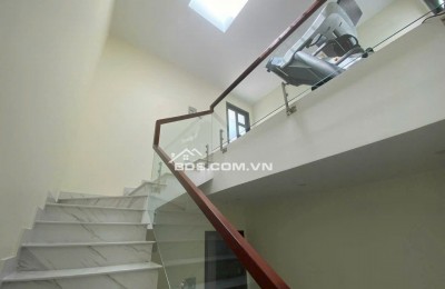 MT Thụt Trần Hưng Đạo Q5, 6.5x17m, T+3L Giá 19.9 tỷ TL, HĐT 55tr/th