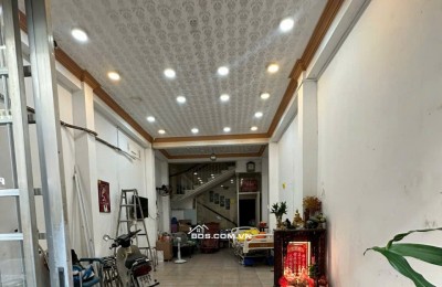 Cần cho thuê gấp mặt bằng tại vị trí đắc địa ngay trung tâm Quận 1, thích hợp kinh doanh