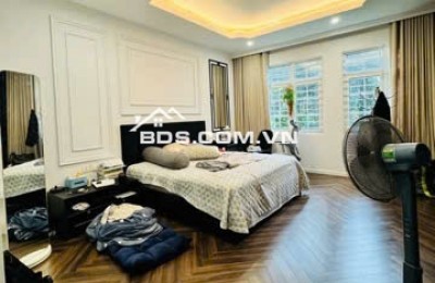 Bán nhà phố Khương Đình mặt ngõ to , ô tô vào nhà , thang máy – 23 tỷ