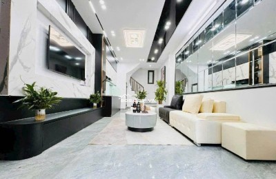 BÁN NHÀ KHƯƠNG TRUNG 35M 5 TẦNG 8.95 TỶ - NGÕ THÔNG - 10M RA Ô TÔ, FULL NỘI THẤT