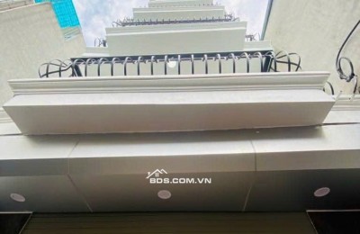 Bán nhà Giáp Nhị – 5
 tầng thang máy, nhà mới tinh, MT 4.1m – Giá 8.65 tỷ