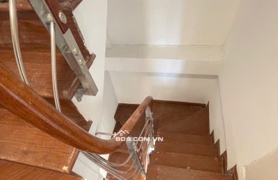 BÁN NHÀ MẶT PHỐ - PHỐ LỤA VẠN PHÚC - Ô TÔ ĐI LẠI THUẬN TIỆN