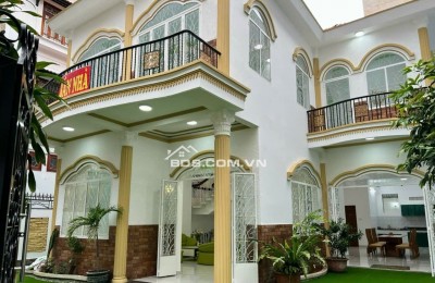 Chính chủ cần bán biệt thự 56/14 đường Vân Côi Phường 07, Quận Tân Bình