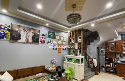 BÁN NHÀ Ỷ LA – DƯƠNG NỘI – 31M2 – MT 4.2m- 3 Ngủ - Cách ô tô 5m- 5.9 tỷ.