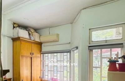 NHÀ PHẠM THẾ HIỂN QUẬN 8-50M2- NGANG 4M- 2 XE TẢI NÉ NHAU-SHR- 4TỶ XÍU
