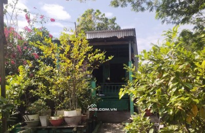 BÁN NHÀ TẠI TP CHÂU ĐỐC AN GIANG, DT 137M2 GIÁ CHỈ 1,5 TỶ. LH:0898132384.