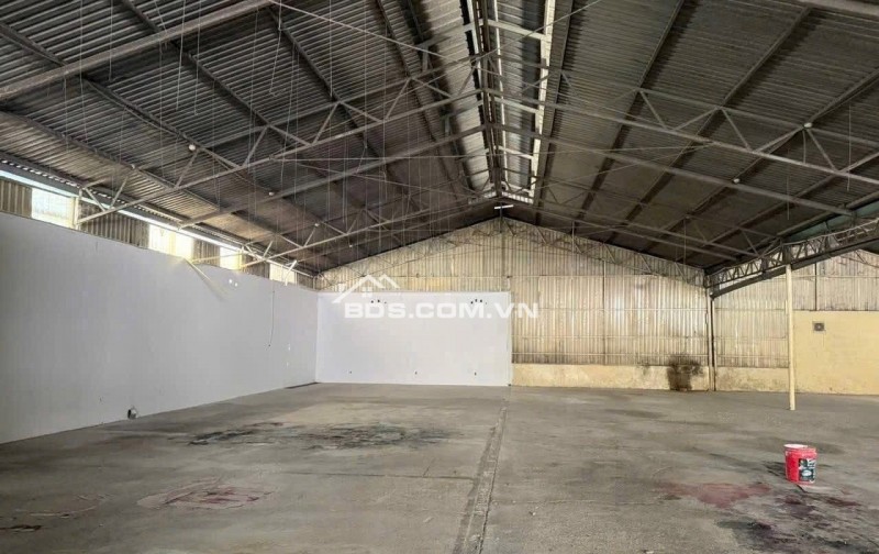 Cho thuê kho xưởng 1100m2 Thạnh Xuân Quận 12