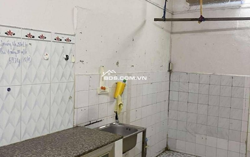 Nhà Ngon Bình Đông 61m2 , Ngang khủng nở hậu L 7.74m2 , SHR Hoàn công đủ , Nhỉnh 3 tỷ .