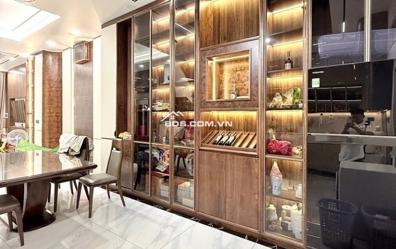 SIÊU PHẨM 4 TẦNG MẶT TIỀN KINH DOANH TRUNG TÂM TÊN LỬA 120M2 NGANG KHỦNG 6M