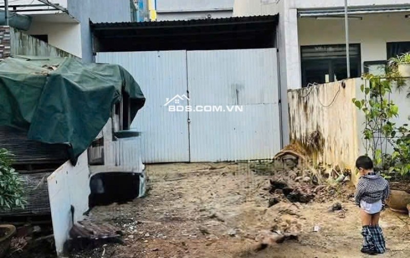 Cần bán đất MT HÒA MỶ  8  - gần ĐH SƯ PHẠM