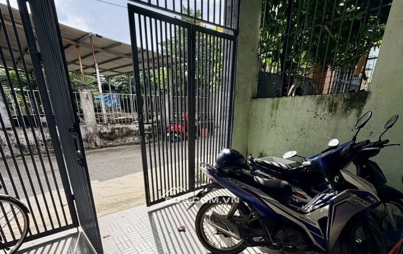 Bán nhà cấp 4 kiệt oto 6m Lên nhà số K64 Trần Đình Tri