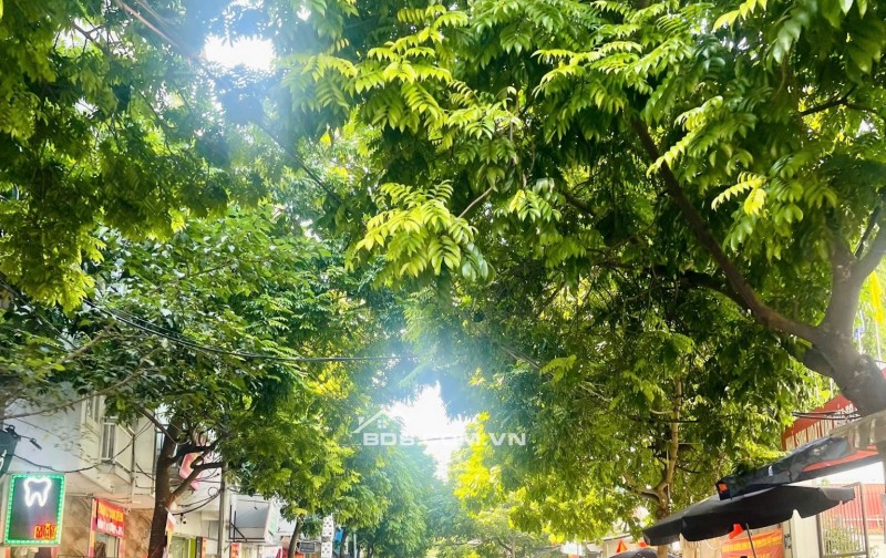 BÁN GẤP NHÀ VỊ TRÍ QUYỀN LỰC XUÂN LA TÂY HỒ 32M 5 TẦNG LÔ GÓC 9.15 TỶ