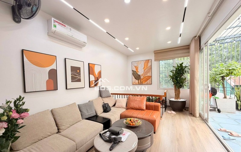 Nhà Đẹp Nam Đồng - Hồ Đắc Di, Đống Đa 36/180m, giá 6 tỷ.