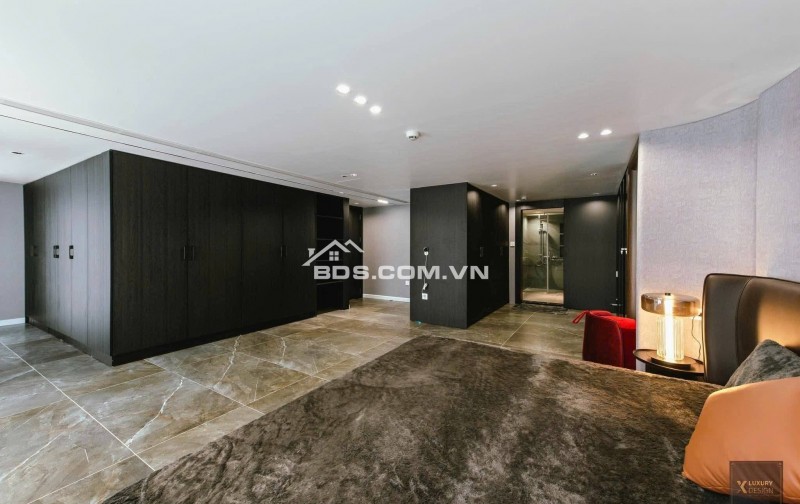 Bán Căn Chung Cư Cao Cấp Sunshine Garden, Hai Bà Trưng 124/220m, mt10m, giá 19.6 tỷ.