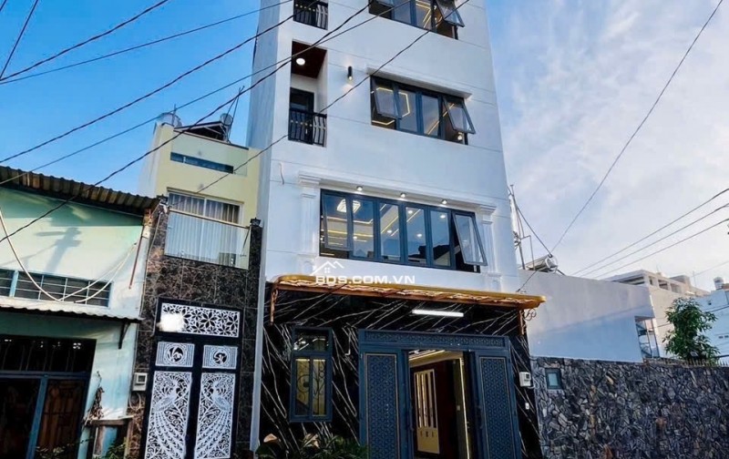 CHO THUÊ NHÀ MỚI 100% ĐẦY ĐỦ NỘI THẤT - HẺM XE HƠI LIÊN KHU 10-11, BÌNH TÂN