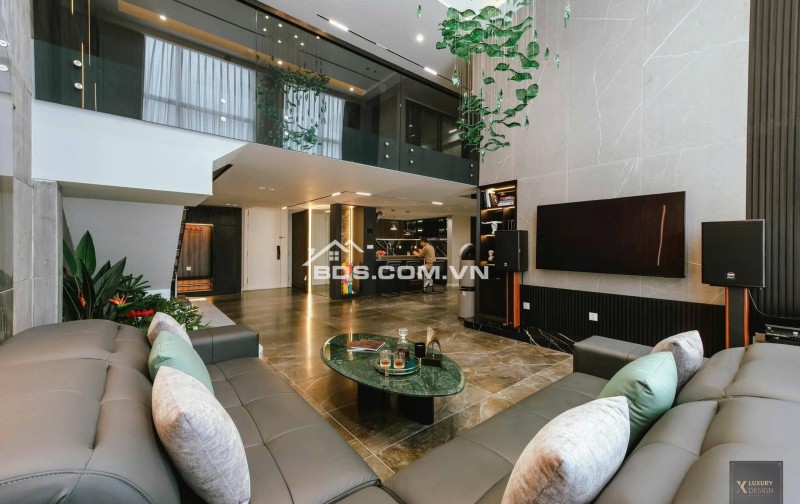 Bán Căn Chung Cư Cao Cấp Sunshine Garden, Hai Bà Trưng 124/220m, mt10m, giá 19.6 tỷ.