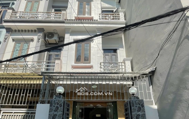 BÁN NHÀ ĐẸP 2.399 TỶ 3 TẦNG 54M2 ( HƯỚNG NAM ) NGÕ PHÙ NGHĨA