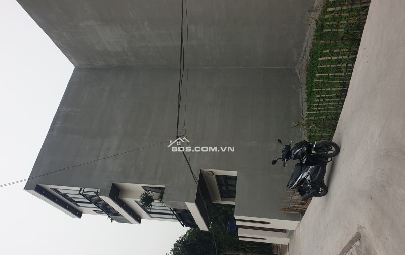 BÁN NHÀ ĐẸP 2.5 TỶ 3 TẦNG 46M2  Ô TÔ ĐỖ CỬA NGÕ  ĐƯỜNG KÊNH