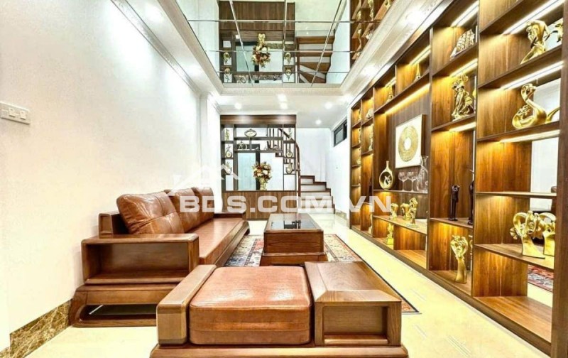 Nhà Đẹp Kinh Doanh, Giáp Nhất, Thanh Xuân 36m, 5 tầng, mt 3.6m, giá 11.75 tỷ.