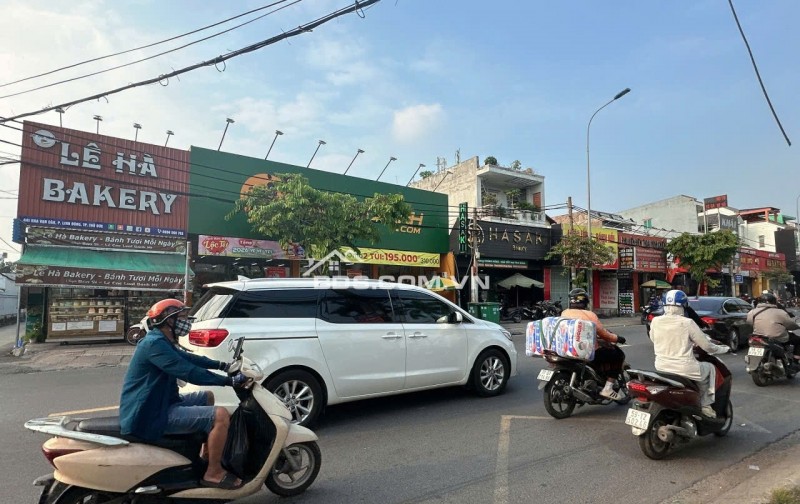 Bán GẤP nhà 5 lầu có hầm T.máy ngang 18m 450m2 hẻm 10m Kha Vạn Cân gần chợ Thủ Đức 35 tỷ.