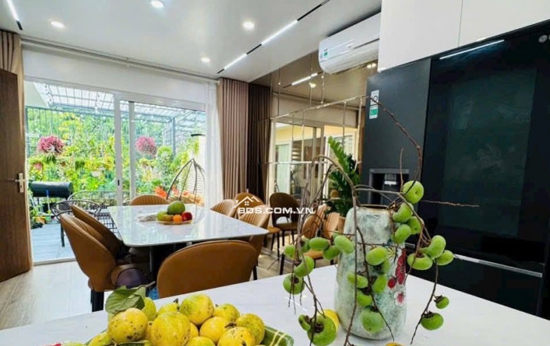 Nhà Đẹp Nam Đồng - Hồ Đắc Di, Đống Đa 36/180m, giá 6 tỷ.