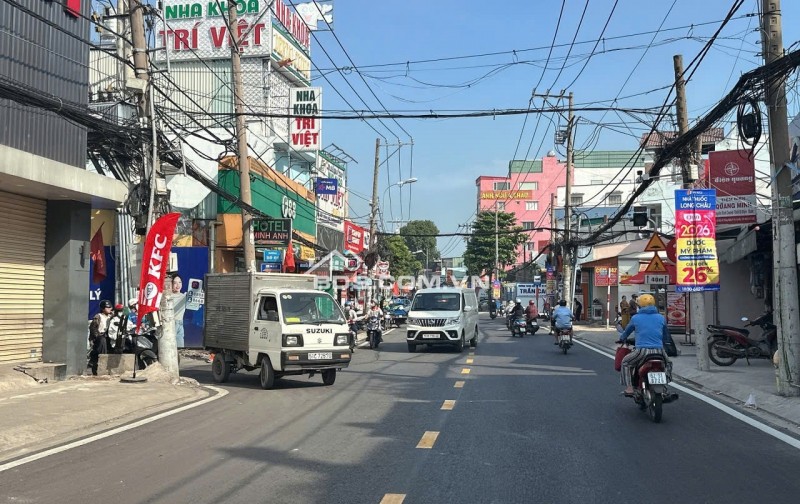 GẤP nhà HXT thẳng trục Thống Nhất 68m2(4x17) 3 lầu cạnh trường Nguyễn Du chỉ 10.5 tỷ.