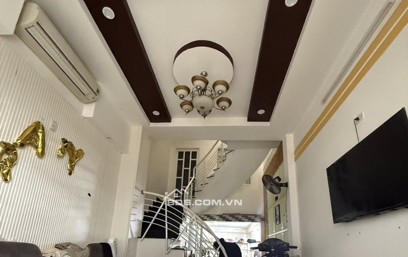 Bán nhà 3 tầng 3 mê đường nhánh Xuân Đán 3 - đối lưng Nguyễn Tất Thành